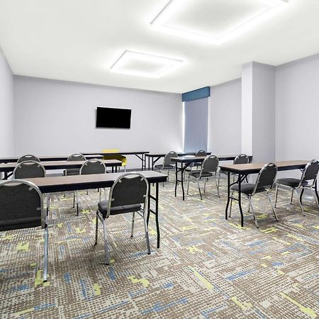 Hampton Inn Washington Bagian luar foto